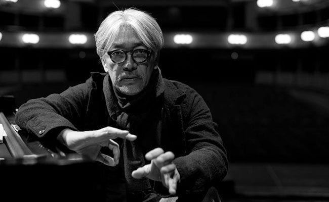 Ryuichi Sakamoto: async