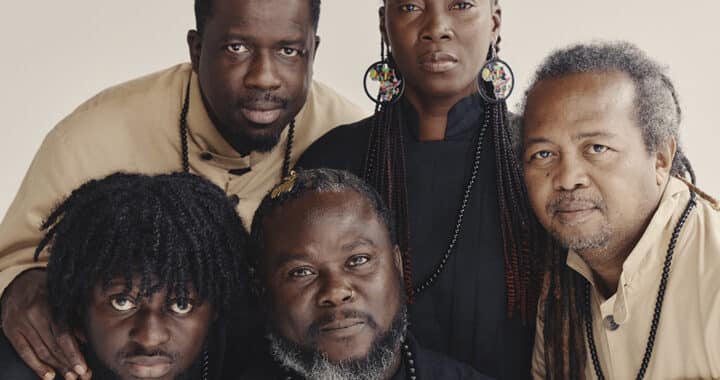 Okaidja Afroso Nurtures Living Tradition on Acoustic ‘Àbòr Édín’